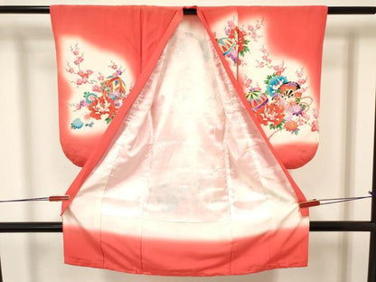 平和屋着物[]七五三　女の子　３歳　祝着　三つ身　長襦袢(袷・半衿刺繍)セット　駒刺繍　源氏車鞠花文　暈し染め　金彩　逸品　DABA3577ma