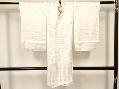 平和屋着物[]七五三　女の子　３歳　祝着　三つ身　長襦袢(袷・半衿刺繍)セット　駒刺繍　源氏車鞠花文　暈し染め　金彩　逸品　DABA3577ma