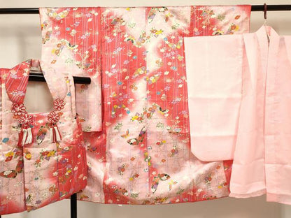 平和屋着物[]七五三　女の子　３歳　祝着　三つ身　長襦袢(無双仕立て)・被布セット　花蝶文　暈し染め　金銀彩　逸品　DABA3579ma