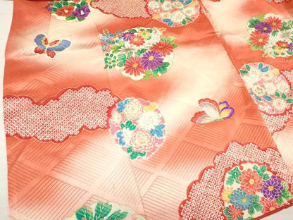 平和屋着物[]七五三　女の子　３歳　祝着　三つ身　長襦袢(無双仕立て)・被布セット　雪輪花蝶文　暈し染め　金銀彩　逸品　DABA3581ma
