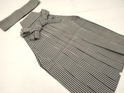 平和屋着物[]七五三　男の子　祝着・黒紋付羽織・長襦袢(無双仕立て)・行灯袴セット　逸品　DABA3595ma