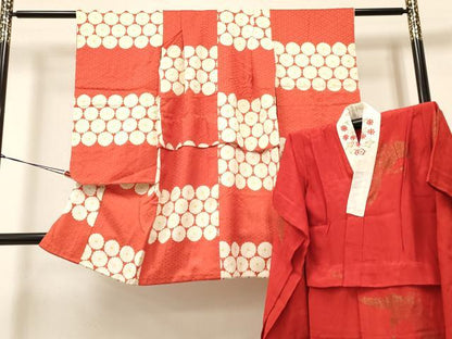 平和屋着物[]七五三　女の子　３歳　祝着　三つ身　長襦袢(袷・半衿刺繍)セット　菊　逸品　DABA3612ma