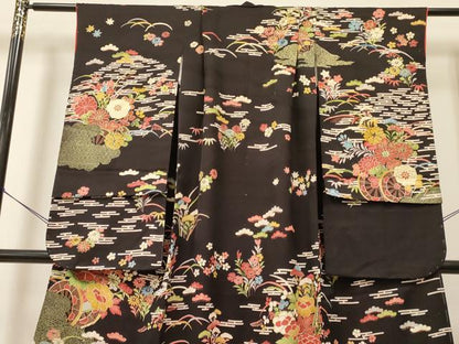 平和屋着物∵女の子 十三参り 子供 祝着 駒刺繍 花車文 黒地 金銀彩 逸品 DABA3630ma