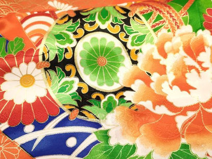 平和屋着物[]七五三　女の子　７歳　祝着　四つ身　駒刺繍　鼓花文　金彩　洗える着物　DABA3640ma
