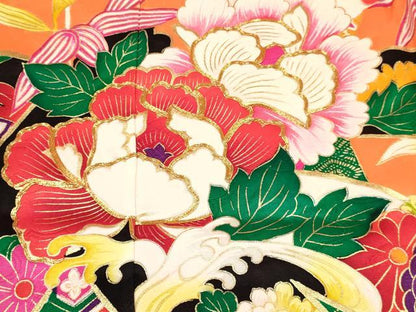 平和屋着物[]七五三　女の子　３歳　祝着　三つ身　襦袢付き　駒刺繍　立波花文　金彩　洗える着物　DABA3653ma