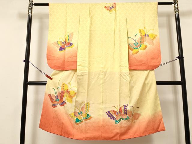 平和屋着物[]七五三 女の子 ７歳 祝着 四つ身 舞蝶文 暈し染め 金彩 逸品 DABA3672ma