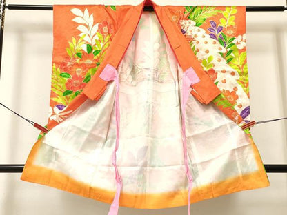 平和屋着物[]七五三　女の子　３歳　祝着　三つ身　駒刺繍　孔雀花文　金彩　洗える着物　DABA3674ma