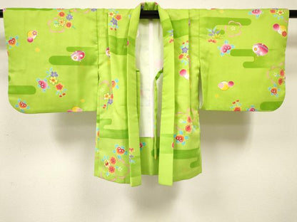 平和屋着物[]七五三　女の子　３歳　祝着　三つ身　羽織セット　鈴　エ霞吉祥花文　洗える着物　DABA3702ma