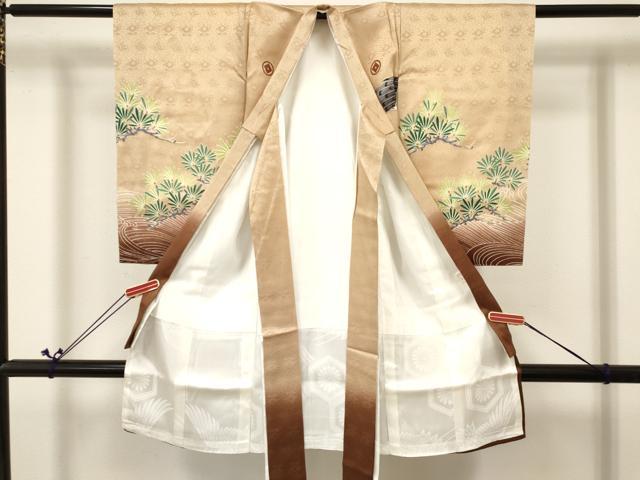 平和屋着物[]お宮参り　男の子　祝着　産着　初着　のしめ　鷹　鷲　兜　立波松文　暈し染め　金彩　逸品　DABA3712ma