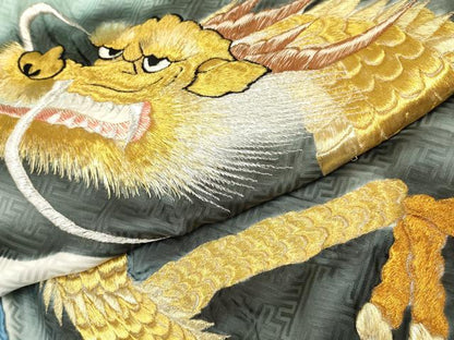 平和屋着物[]お宮参り　男の子　祝着　産着　初着　のしめ　龍　雲海　暈し染め　金彩　逸品　DABA3716ma