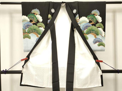 平和屋着物[]お宮参り　男の子　祝着　産着　初着　のしめ　鷹　鷲　扇面鼓松文　暈し染め　金彩　逸品　DABA3723ma