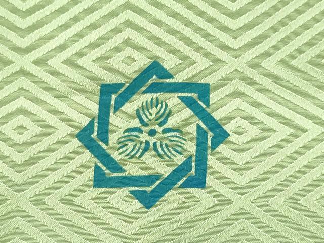 平和屋着物[]お宮参り　男の子　祝着　産着　初着　のしめ　刺繍　鷹　鷲　エ霞亀甲花青海波　暈し染め　金銀彩　逸品　DABA3727ma