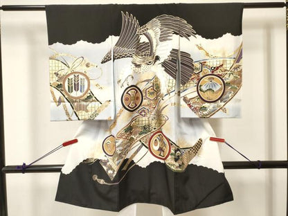平和屋着物[]お宮参り　男の子　祝着　産着　初着　のしめ　鷹　鷲　打ち出の小槌　吉祥文　暈し染め　金彩　逸品　DABA3728ma