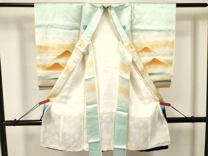 平和屋着物[]お宮参り　男の子　祝着　産着　初着　のしめ　刺繍　鷹　鷲　松文　暈し染め　金彩　逸品　DABA3733ma