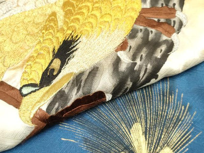 平和屋着物[]お宮参り　男の子　祝着　産着　初着　のしめ　刺繍　鷹　鷲　松文　暈し染め　金彩　逸品　DABA3733ma