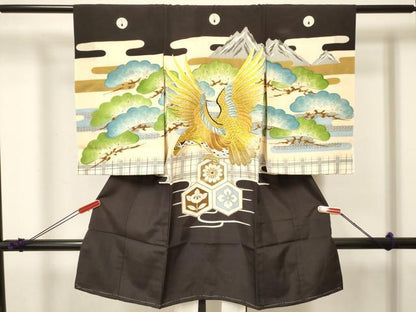平和屋着物[]お宮参り　男の子　祝着　産着　初着　のしめ　刺繍　鷹　鷲　風景亀甲花松文　暈し染め　金彩　逸品　DABA3734ma