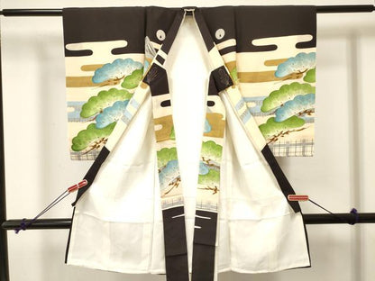 平和屋着物[]お宮参り　男の子　祝着　産着　初着　のしめ　刺繍　鷹　鷲　風景亀甲花松文　暈し染め　金彩　逸品　DABA3734ma