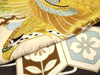 平和屋着物[]お宮参り　男の子　祝着　産着　初着　のしめ　刺繍　鷹　鷲　風景亀甲花松文　暈し染め　金彩　逸品　DABA3734ma