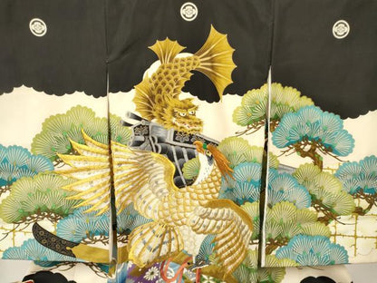 平和屋着物[]お宮参り　男の子　祝着　産着　初着　のしめ　刺繍　鷹　鷲　龍魚　松文　金彩　逸品　DABA3743ma