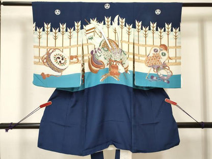 平和屋着物[]お宮参り　男の子　祝着　産着　初着　のしめ　兜　鼓矢羽花文　逸品　DABA3746ma