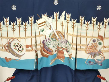 平和屋着物[]お宮参り　男の子　祝着　産着　初着　のしめ　兜　鼓矢羽花文　逸品　DABA3746ma
