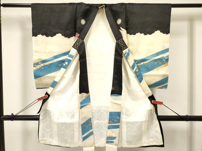 平和屋着物[]お宮参り　男の子　祝着　産着　初着　のしめ　刺繍　鷹　鷲　松文　金銀彩　逸品　DABA3747ma