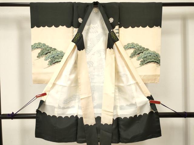 平和屋着物[]お宮参り　男の子　祝着　産着　初着　のしめ　駒刺繍　鷹　鷲　風景松文　金彩　逸品　DABA3759ma