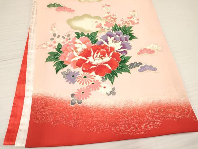 平和屋着物[]お宮参り　女の子　祝着　産着　初着　のしめ　糸車　御所車花文　暈し染め　金彩　逸品　DABA3764ma