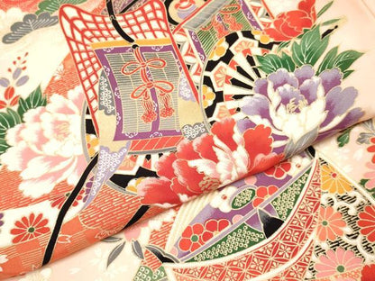 平和屋着物[]お宮参り　女の子　祝着　産着　初着　のしめ　糸車　御所車花文　暈し染め　金彩　逸品　DABA3764ma