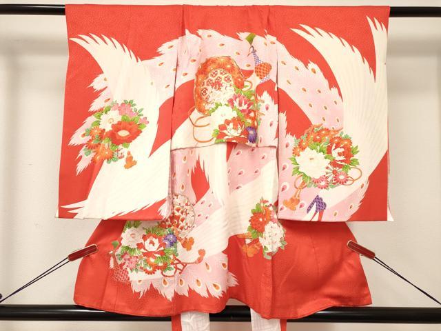 平和屋着物[]お宮参り　女の子　祝着　産着　初着　のしめ　駒刺繍　孔雀花絵皿文　金彩　逸品　DABA3772ma