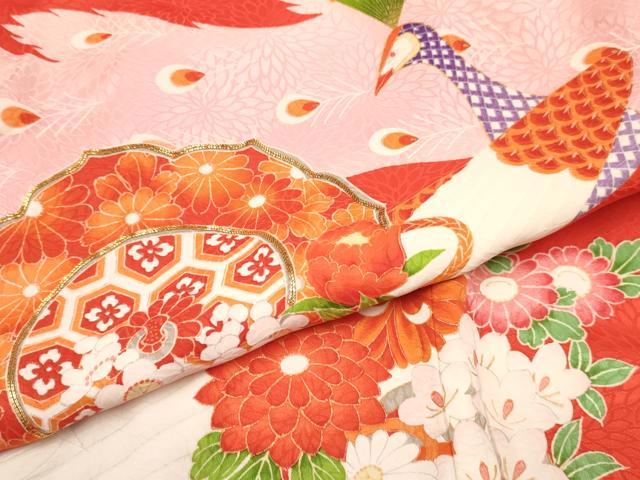 平和屋着物[]お宮参り 女の子 祝着 産着 初着 のしめ 駒刺繍 孔雀花絵皿文 金彩 逸品 DABA3772ma