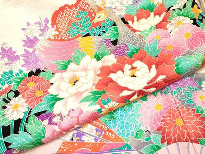 平和屋着物[]お宮参り　女の子　祝着　産着　初着　のしめ　絞り　孔雀扇面花文　金銀彩　逸品　DABA3776ma