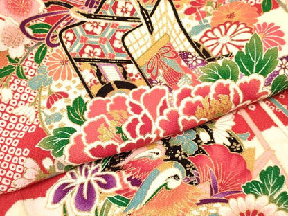 平和屋着物[]お宮参り 女の子 祝着 産着 初着 のしめ 鴛鴦 御所車花蝶文 金彩 逸品 DABA3777ma
