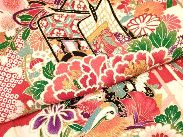 平和屋着物[]お宮参り 女の子 祝着 産着 初着 のしめ 鴛鴦 御所車花蝶文 金彩 逸品 DABA3777ma
