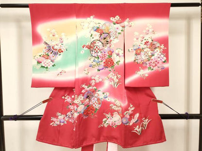 平和屋着物[]お宮参り　女の子　祝着　産着　初着　のしめ　鼓飛鶴花文　暈し染め　金銀彩　逸品　DABA3785ma