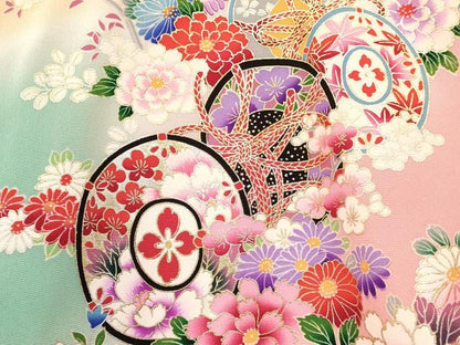 平和屋着物[]お宮参り　女の子　祝着　産着　初着　のしめ　鼓飛鶴花文　暈し染め　金銀彩　逸品　DABA3785ma
