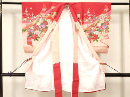 平和屋着物[]お宮参り 女の子 祝着 産着 初着 のしめ 束ね熨斗御所車鞠花文 暈し染め 金銀彩 逸品 DABA3787ma