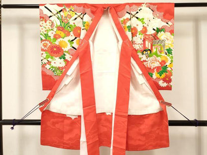 平和屋着物[]お宮参り　女の子　祝着　産着　初着　のしめ　駒刺繍　御所車花文　金彩　逸品　DABA3788ma