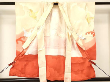 平和屋着物[]お宮参り　女の子　祝着　産着　初着　のしめ　刺繍　立波群れ鶴文　暈し染め　金銀彩　逸品　DABA3795ma