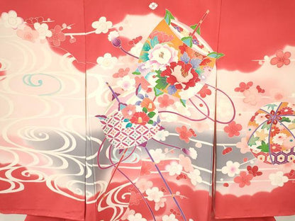平和屋着物[]七五三　女の子　３歳　祝着　三つ身　長襦袢(袷・半衿刺繍)セット　糸車花文　暈し染め　金彩　逸品　DABA3822ma
