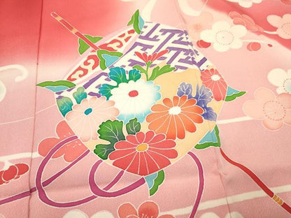 平和屋着物[]七五三　女の子　３歳　祝着　三つ身　長襦袢(袷・半衿刺繍)セット　糸車花文　暈し染め　金彩　逸品　DABA3822ma