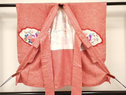 平和屋着物[]七五三　女の子　３歳　祝着　三つ身　長襦袢(袷・半衿刺繍)・被布セット　絞り　雲鼓花蝶文　金銀彩　逸品　DABA3829ma
