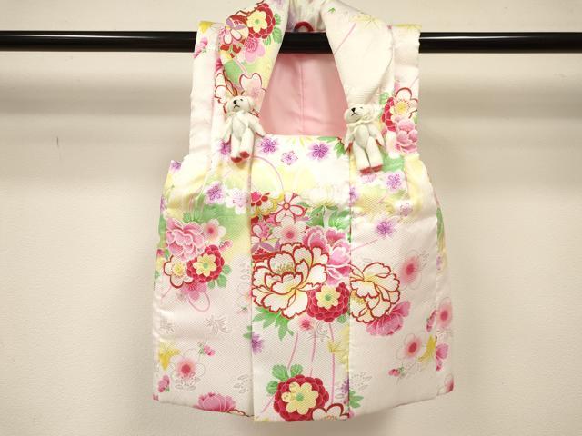 平和屋着物[]七五三　女の子　３歳　祝着　三つ身　長襦袢(単衣)・被布・巾着セット　牡丹花文　暈し染め　金彩　洗える着物　DABA3831ma