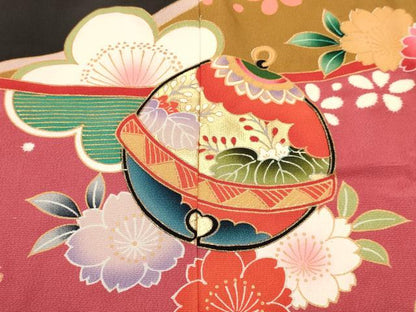 平和屋着物[]七五三　女の子　３歳　祝着　三つ身　長襦袢(袷・半衿刺繍)セット　駒刺繍　鈴花文　金彩　逸品　DABA3854ma