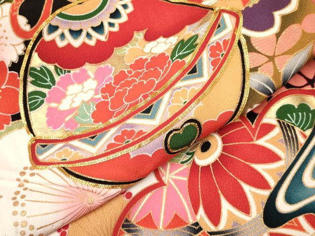 平和屋着物[]七五三　女の子　３歳　祝着　三つ身　長襦袢(袷・半衿刺繍)セット　駒刺繍　鈴花文　金彩　逸品　DABA3854ma