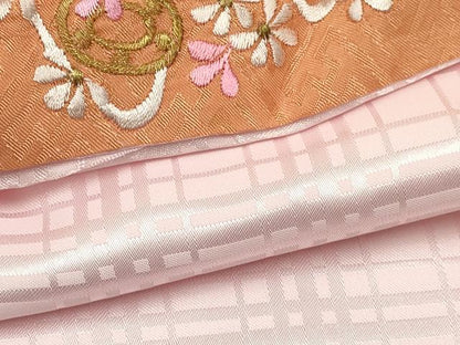 平和屋着物[]七五三　女の子　３歳　祝着　三つ身　長襦袢(袷・半衿刺繍)セット　駒刺繍　鈴花文　金彩　逸品　DABA3854ma