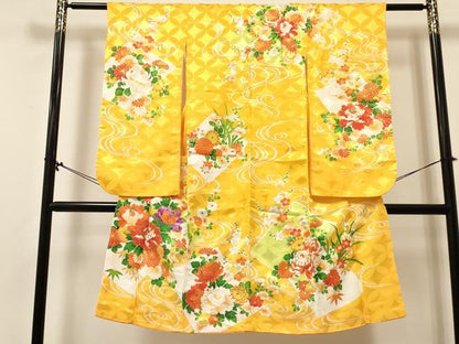 平和屋着物[]七五三　女の子　７歳　祝着　四つ身　駒刺繍　牡丹花文　金彩　DABA3871ma