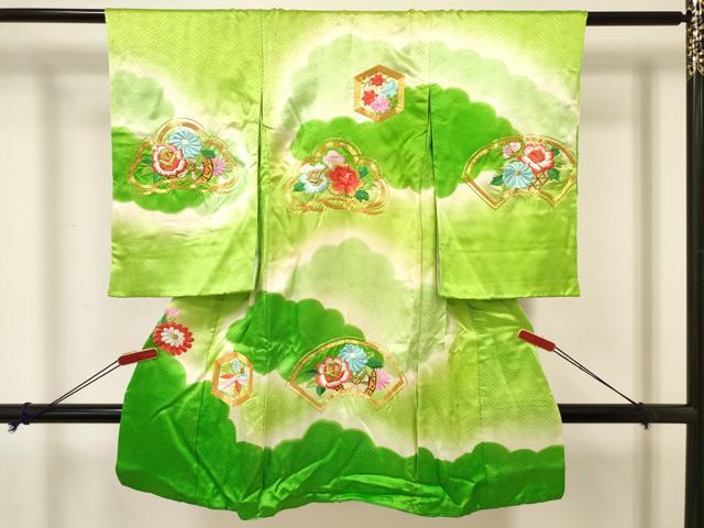 平和屋着物[]七五三　女の子　３歳　祝着　三つ身　長襦袢(袷)セット　駒刺繍 総刺繍　松取り地紙花文　暈し染め 金銀糸　逸品　DABA3897ma