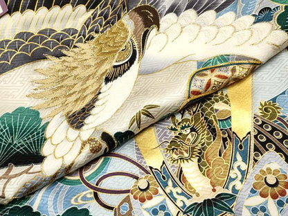 平和屋着物[]お宮参り　男の子　祝着　産着　初着　のしめ　刺繍　鷹 鷲 龍 兜 束ね熨斗笹松文　暈し染め　金彩　逸品　未使用　DABA3901ma