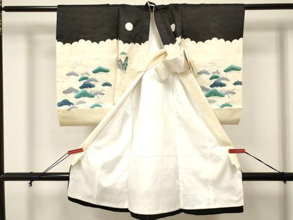 平和屋着物[]お宮参り　男の子　祝着　産着　初着　のしめ　兜　風景松文　暈し染め　金彩　逸品　未使用　DABA3903ma